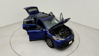 2024 Toyota Corolla Cross Hybrid SE