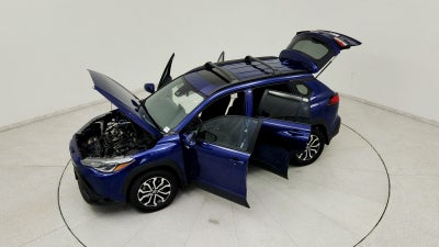 2024 Toyota Corolla Cross Hybrid SE