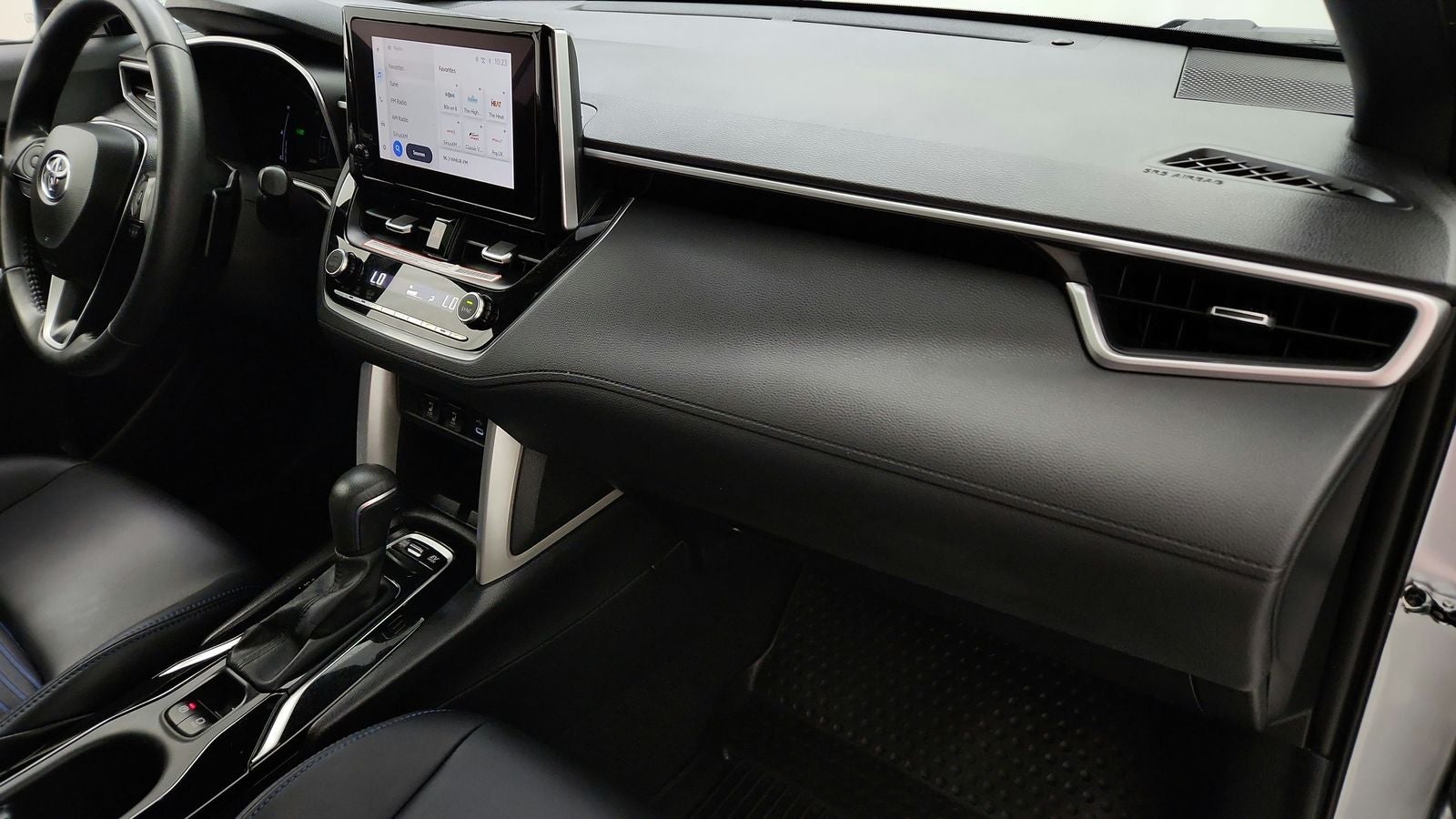2024 Toyota Corolla Cross Hybrid XSE