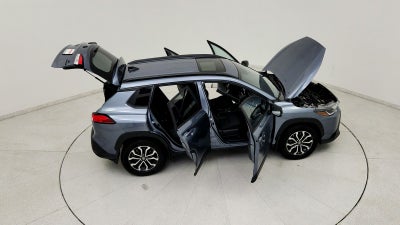 2025 Toyota Corolla Cross Hybrid SE