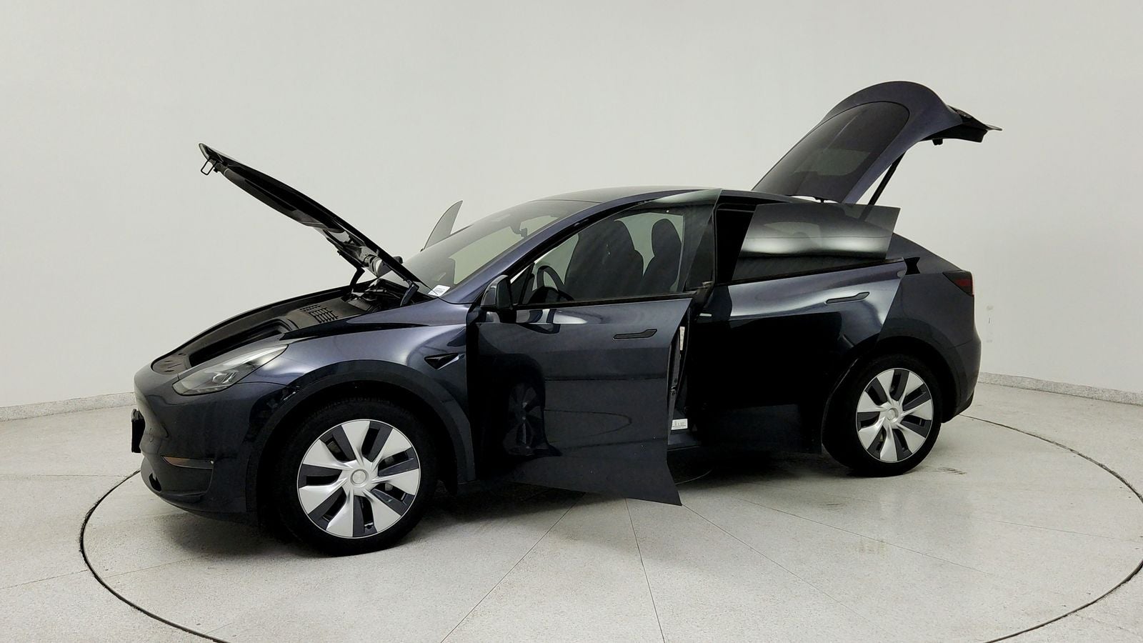 2024 Tesla Model Y Long Range