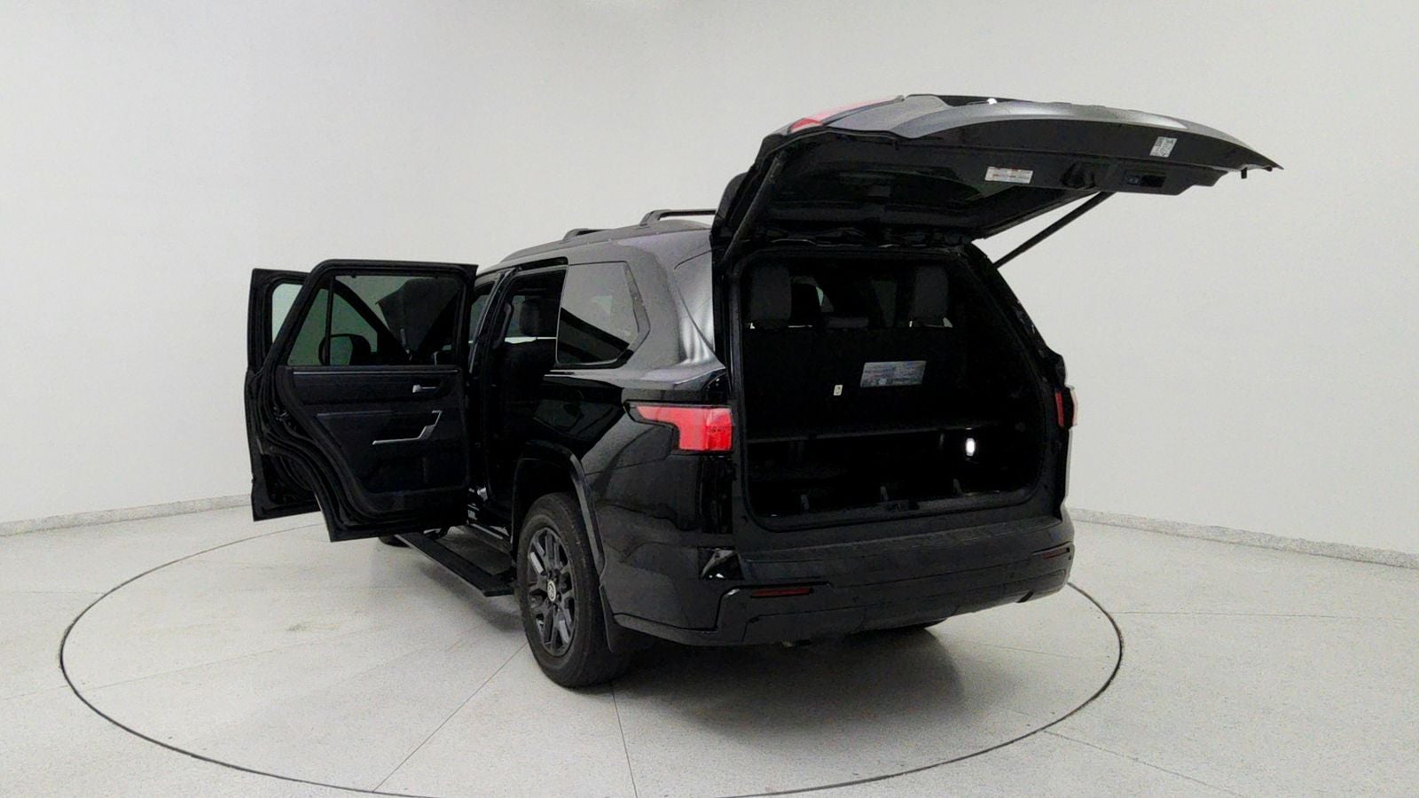 2024 Toyota Sequoia Platinum