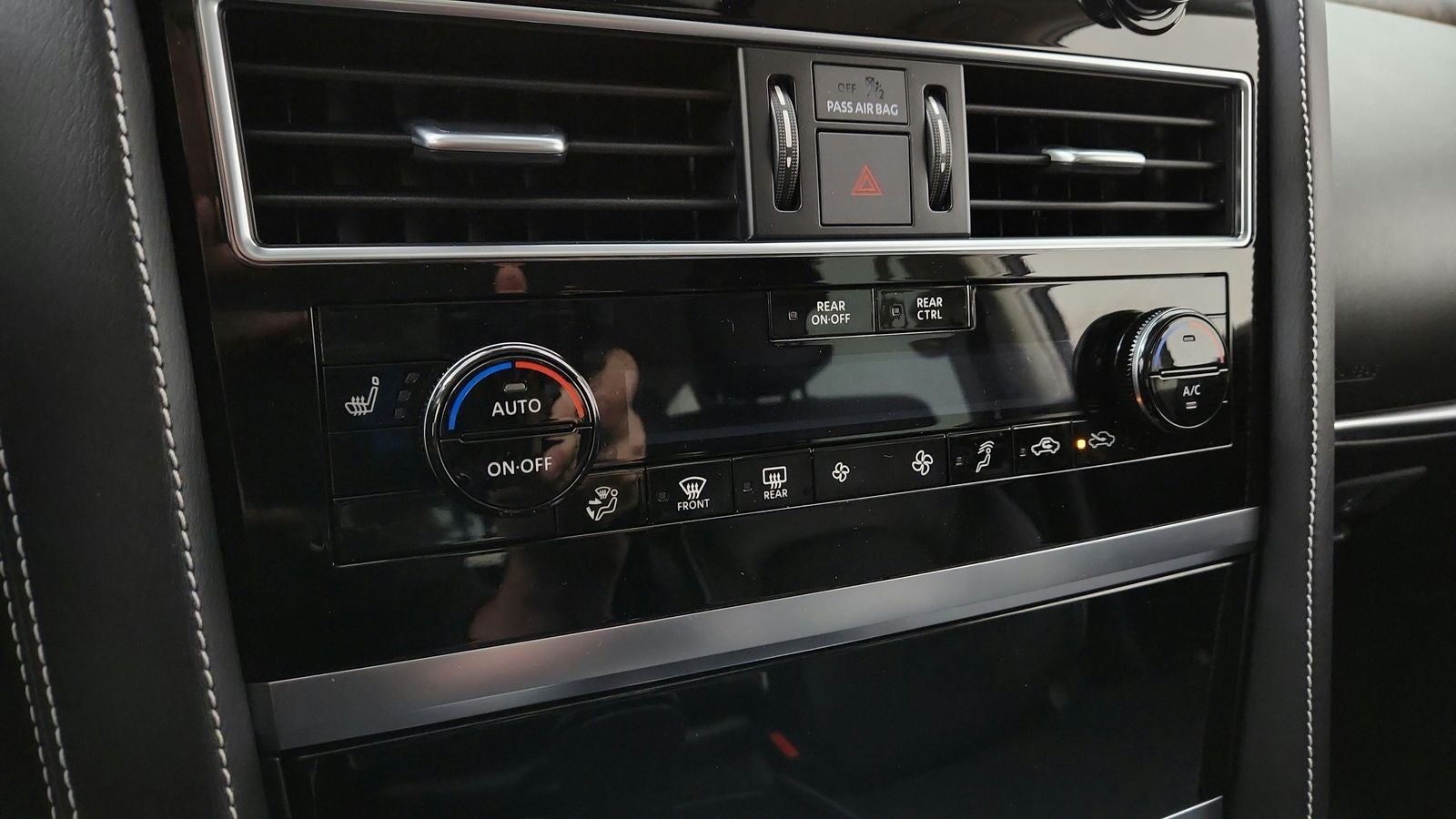 2024 INFINITI QX80 Premium Select
