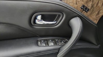 2024 INFINITI QX80 Premium Select