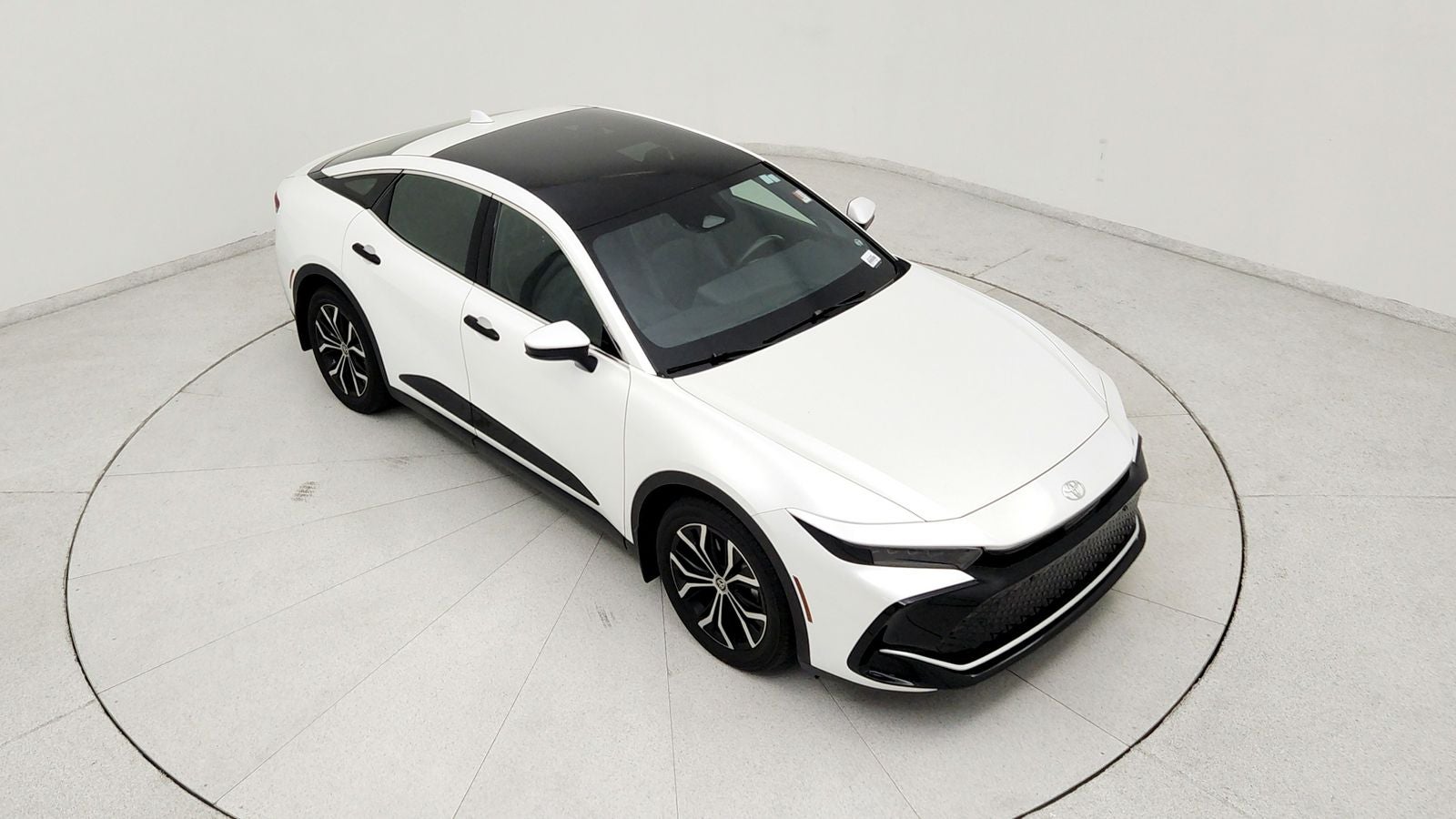2023 Toyota Crown Limited