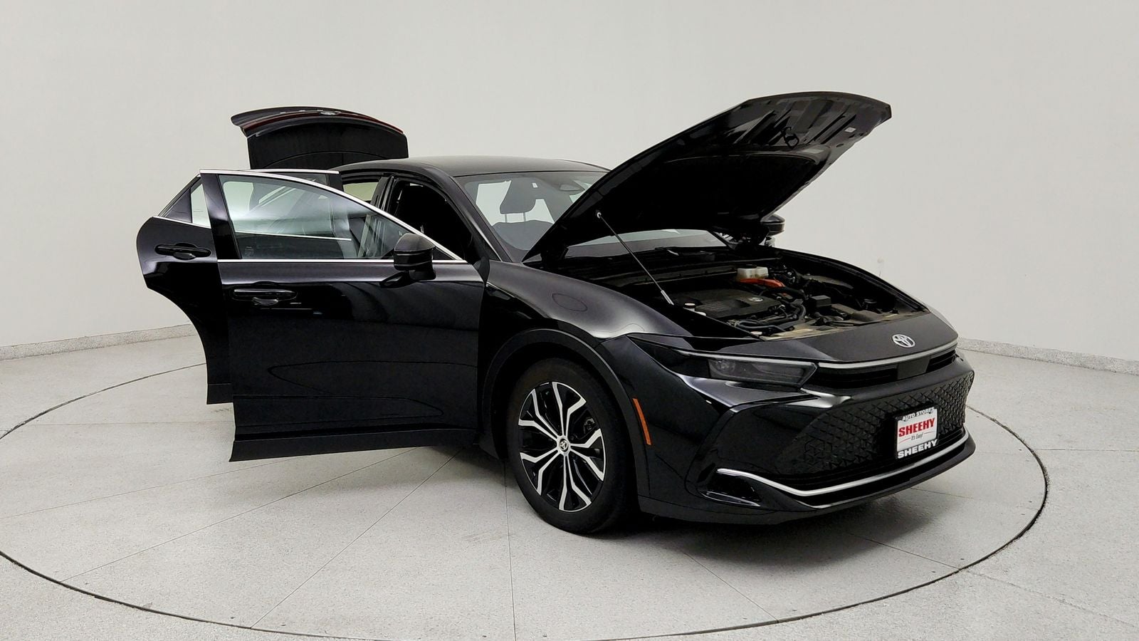 2024 Toyota Crown XLE