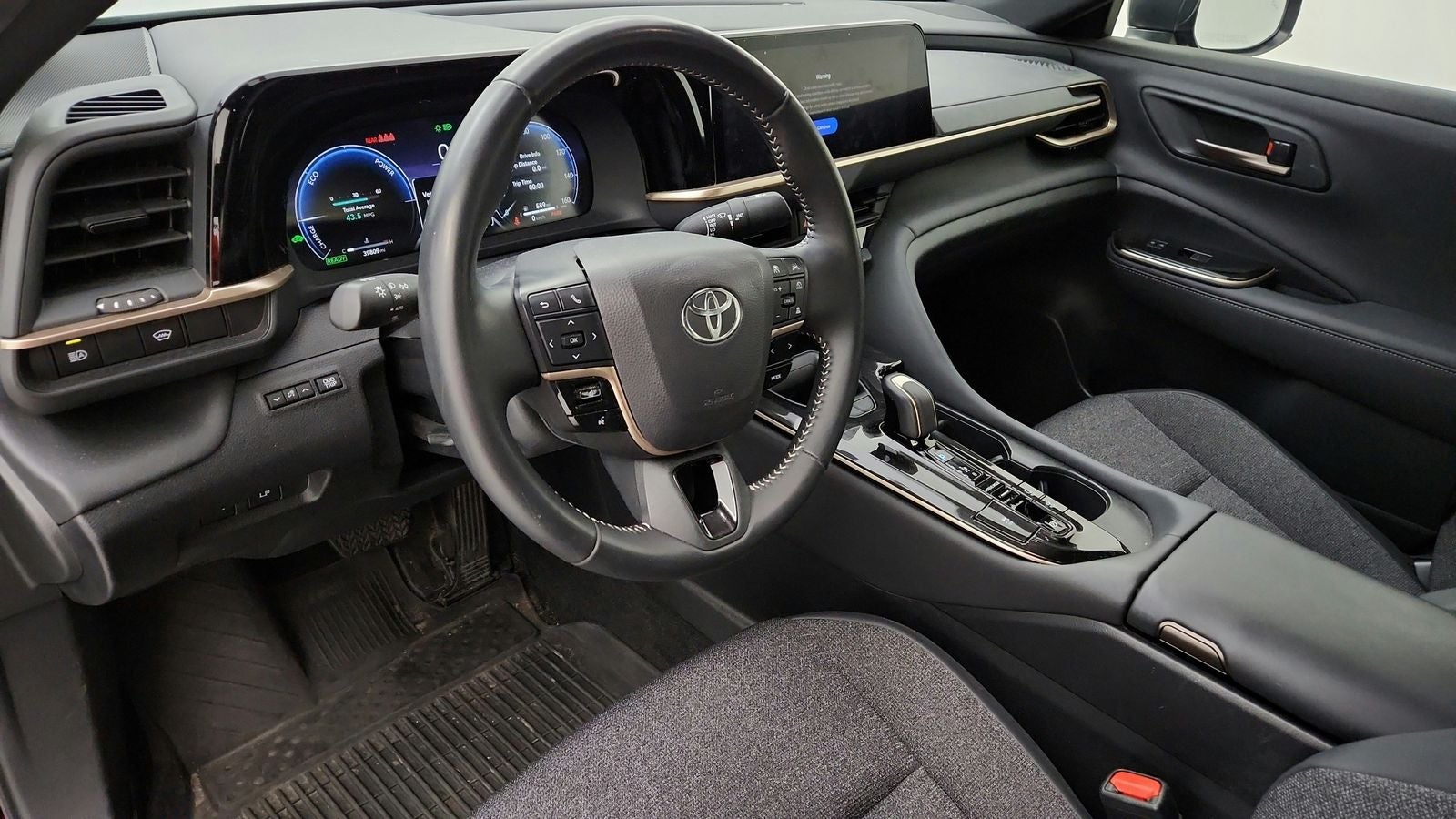 2024 Toyota Crown XLE