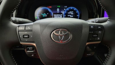 2024 Toyota Crown XLE