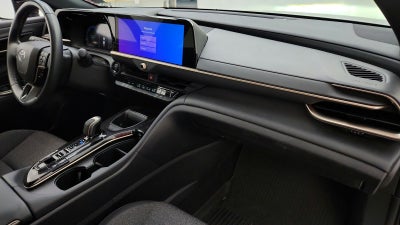 2024 Toyota Crown XLE