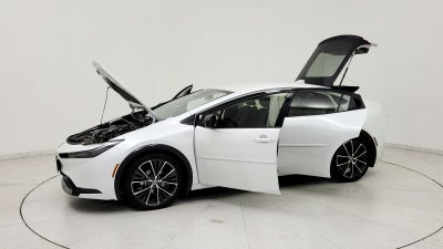 2024 Toyota Prius XLE