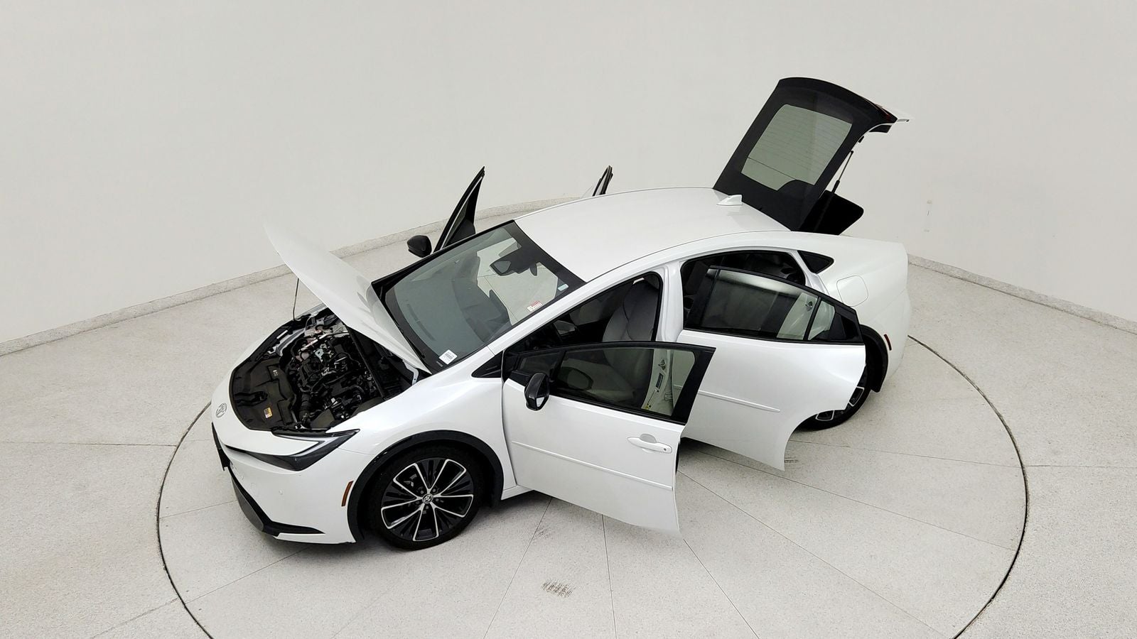 2024 Toyota Prius XLE