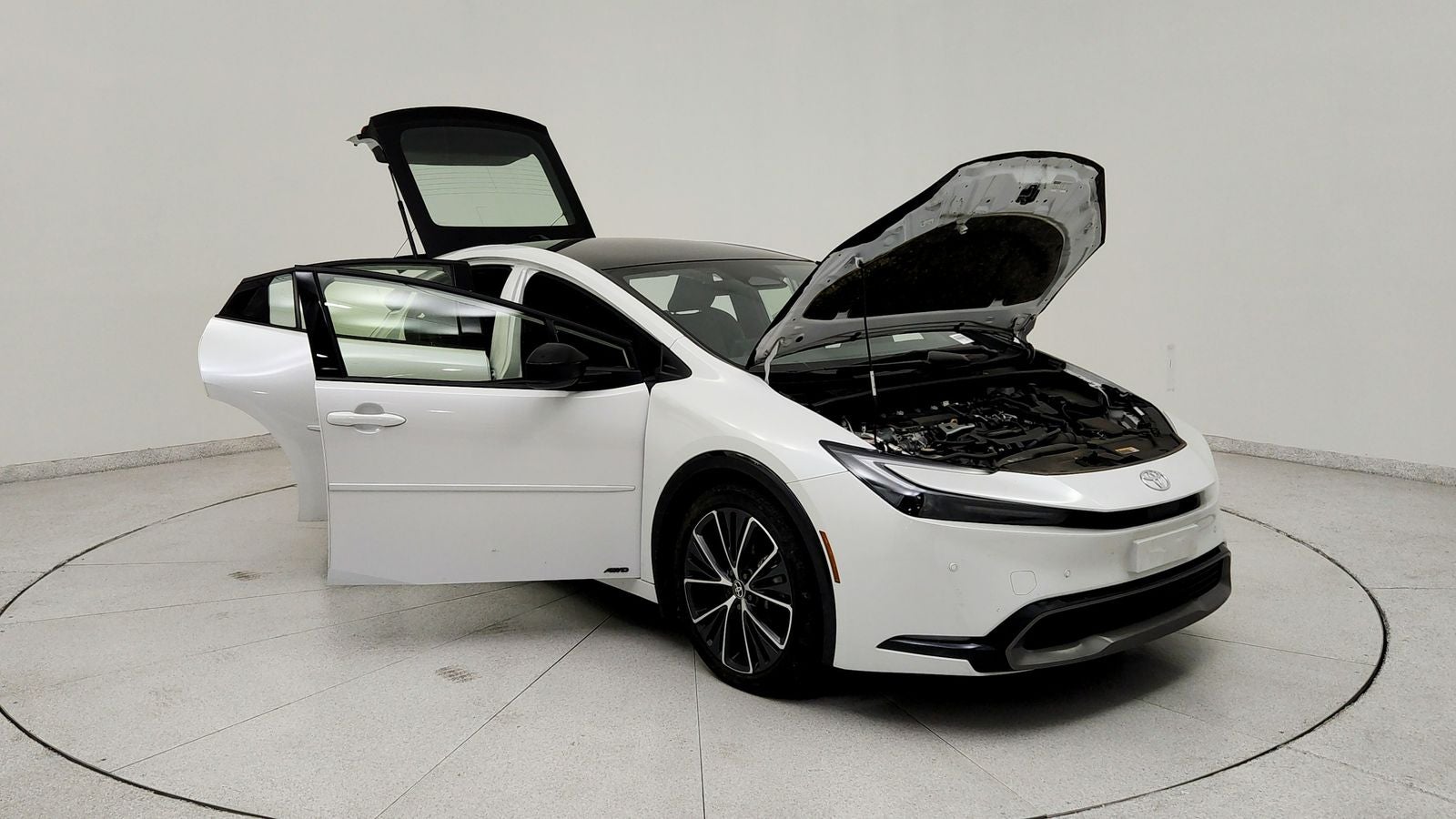 2024 Toyota Prius XLE