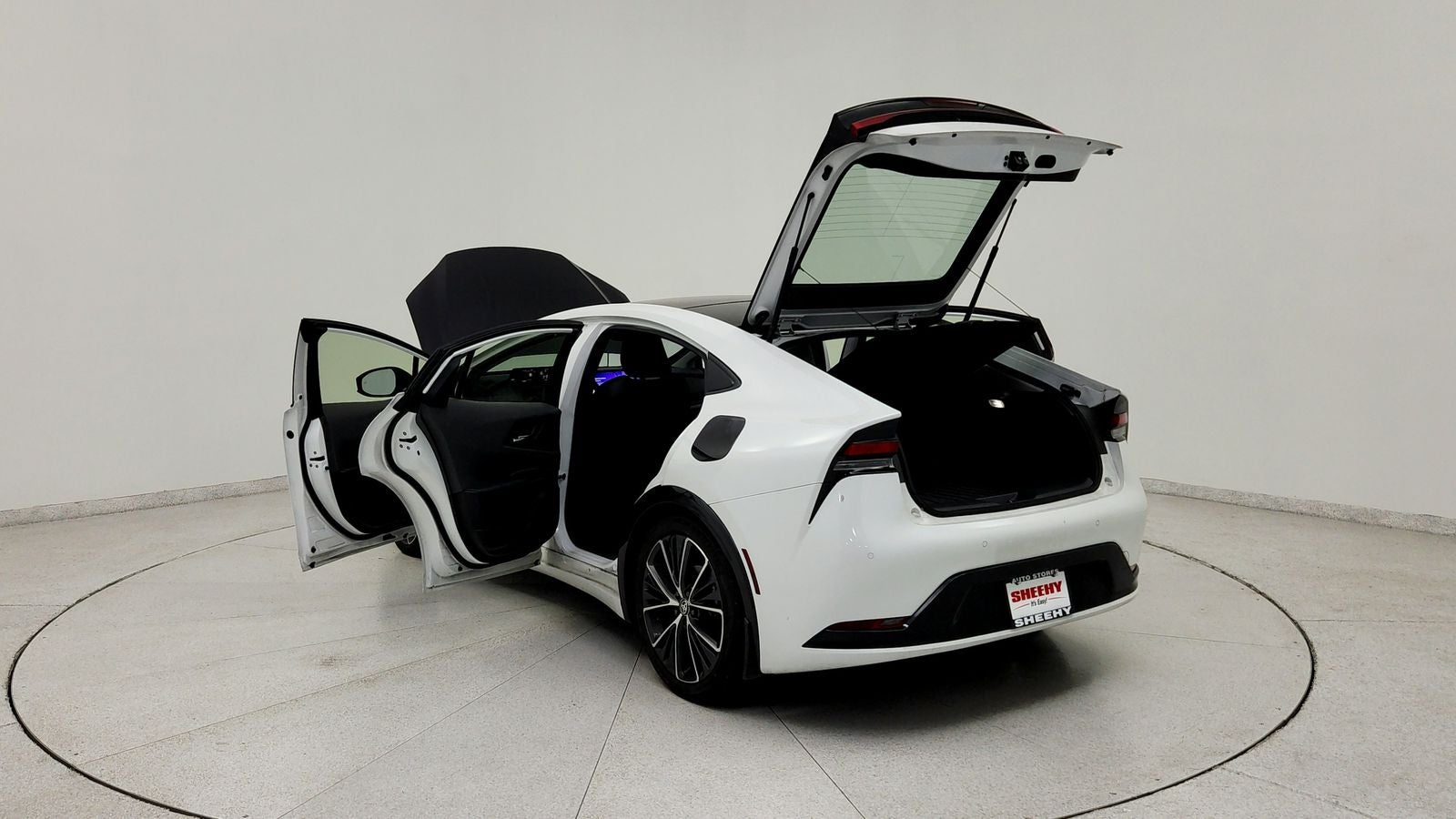 2024 Toyota Prius XLE