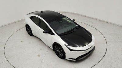 2024 Toyota Prius XLE