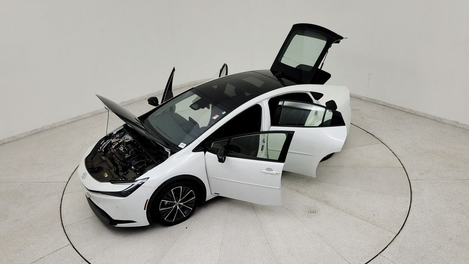 2024 Toyota Prius XLE