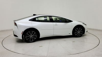 2024 Toyota Prius XLE