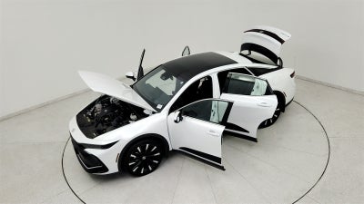 2025 Toyota Crown Platinum