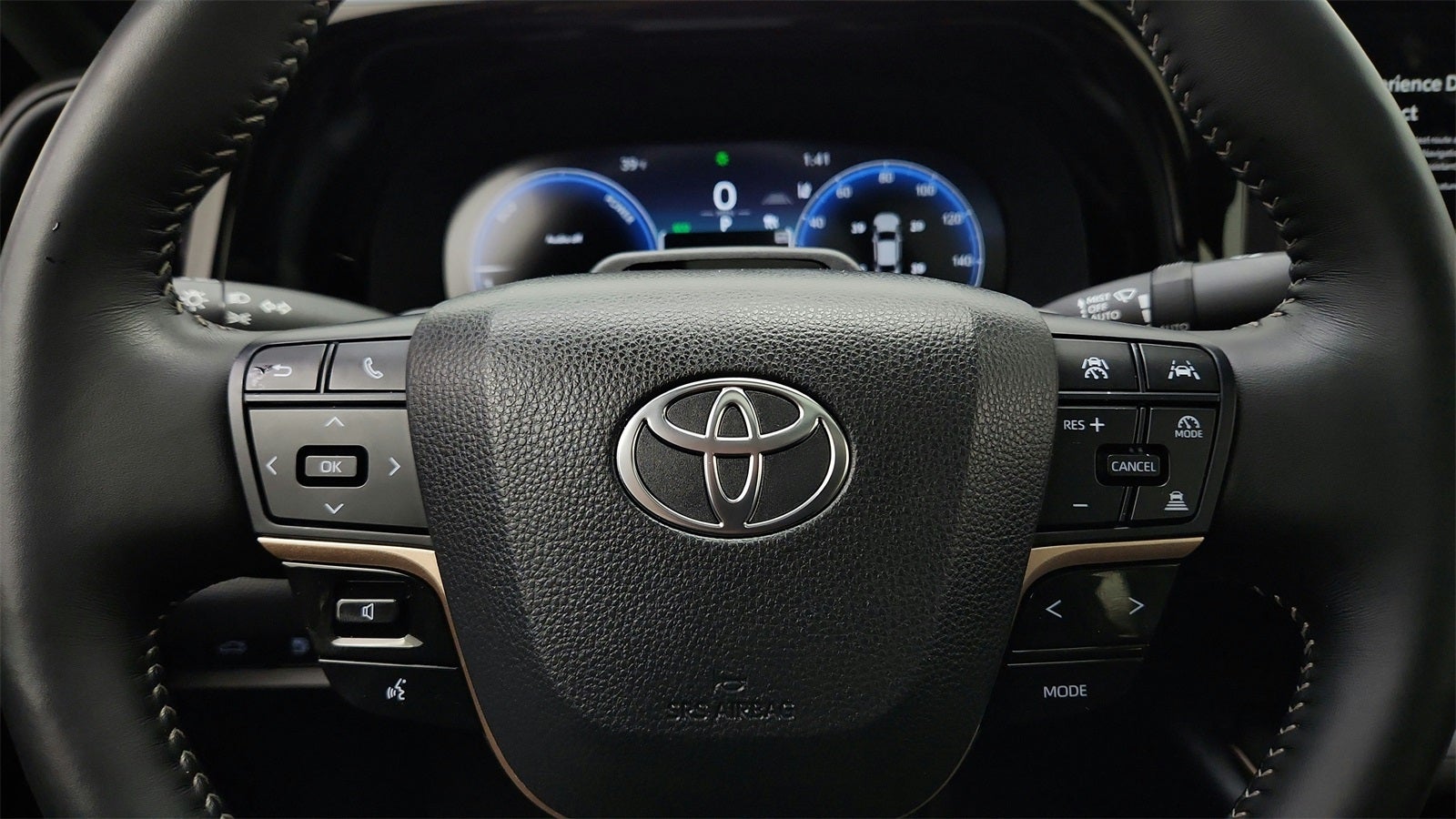 2025 Toyota Crown Platinum