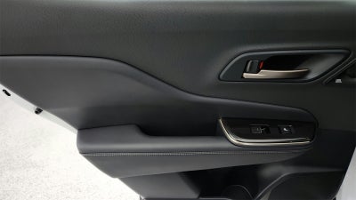 2025 Toyota Crown Platinum