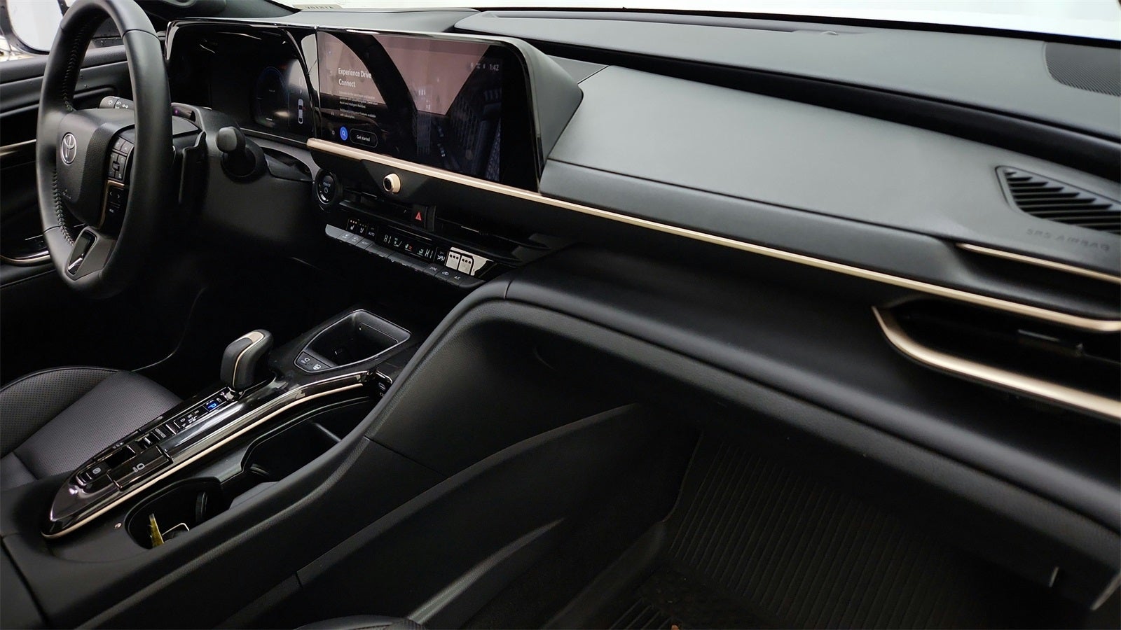 2025 Toyota Crown Platinum