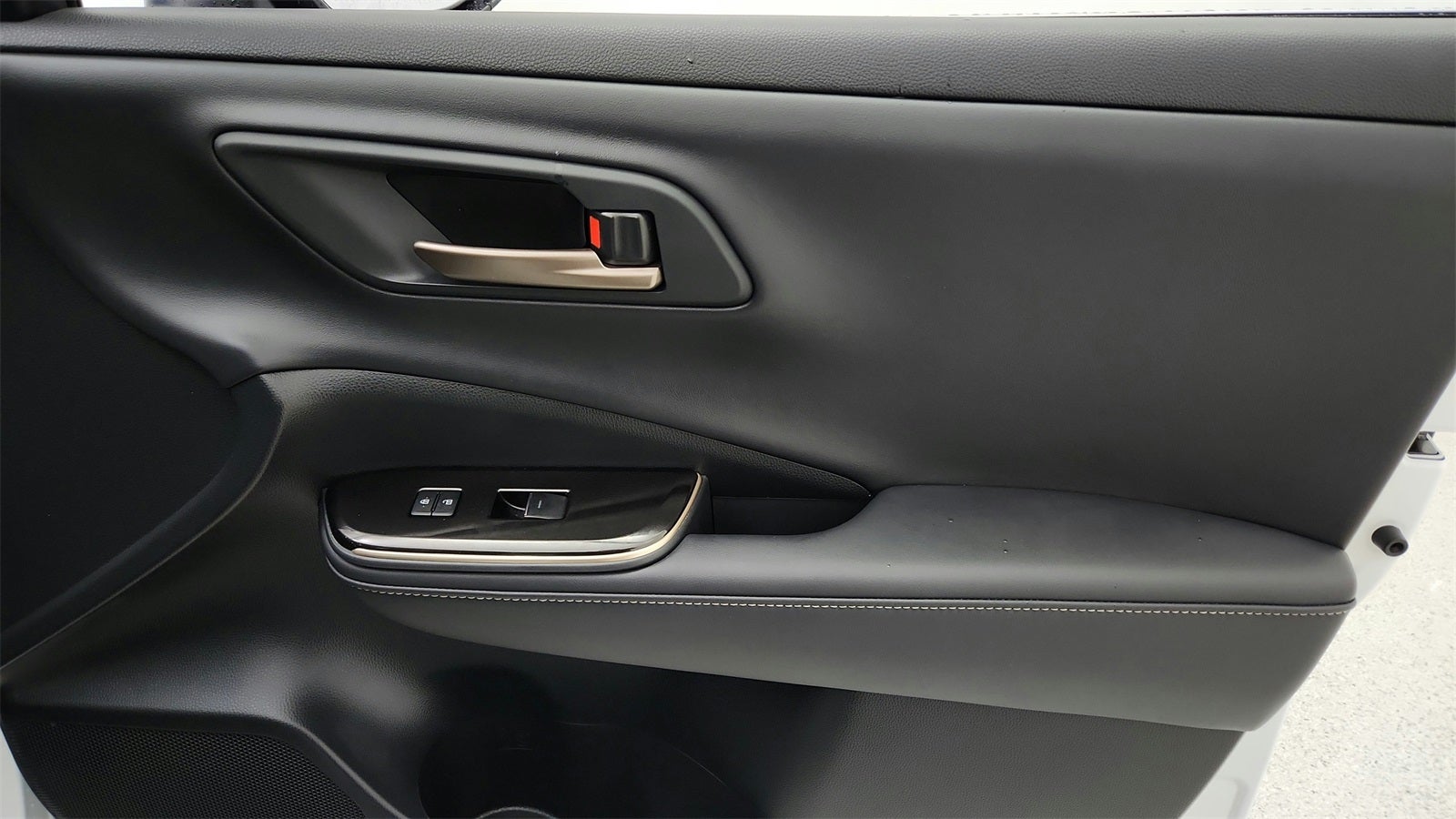 2025 Toyota Crown Platinum