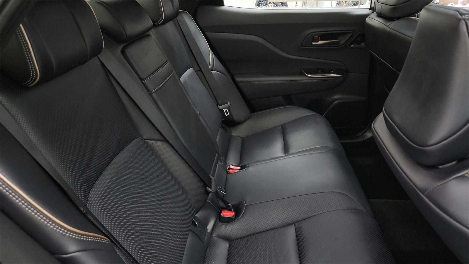 2025 Toyota Crown Platinum