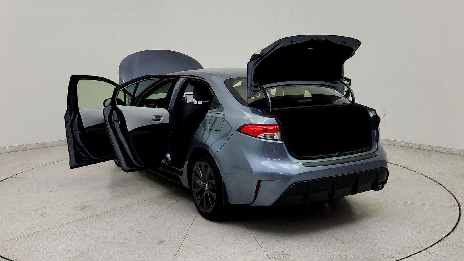 2025 Toyota Corolla Hybrid SE