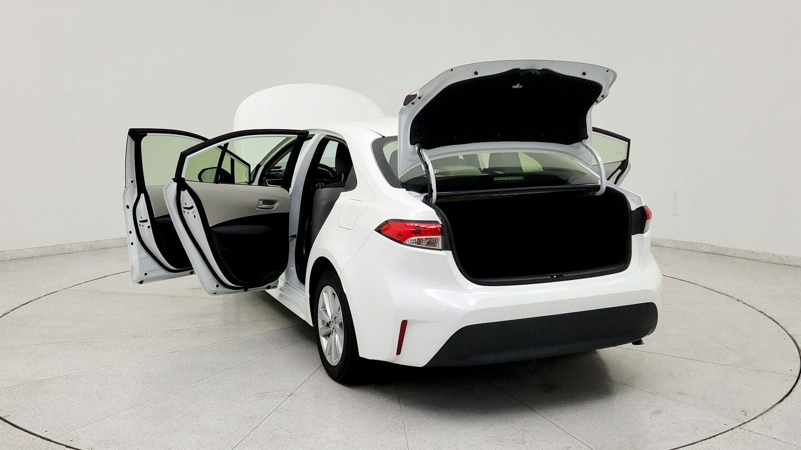 2024 Toyota Corolla Hybrid LE