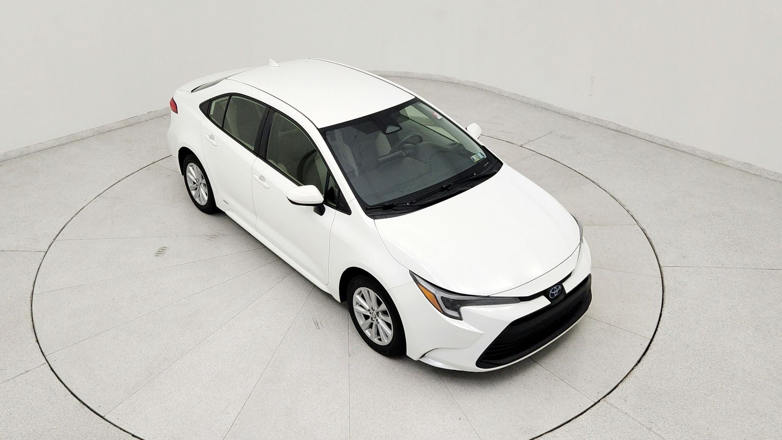 2024 Toyota Corolla Hybrid LE