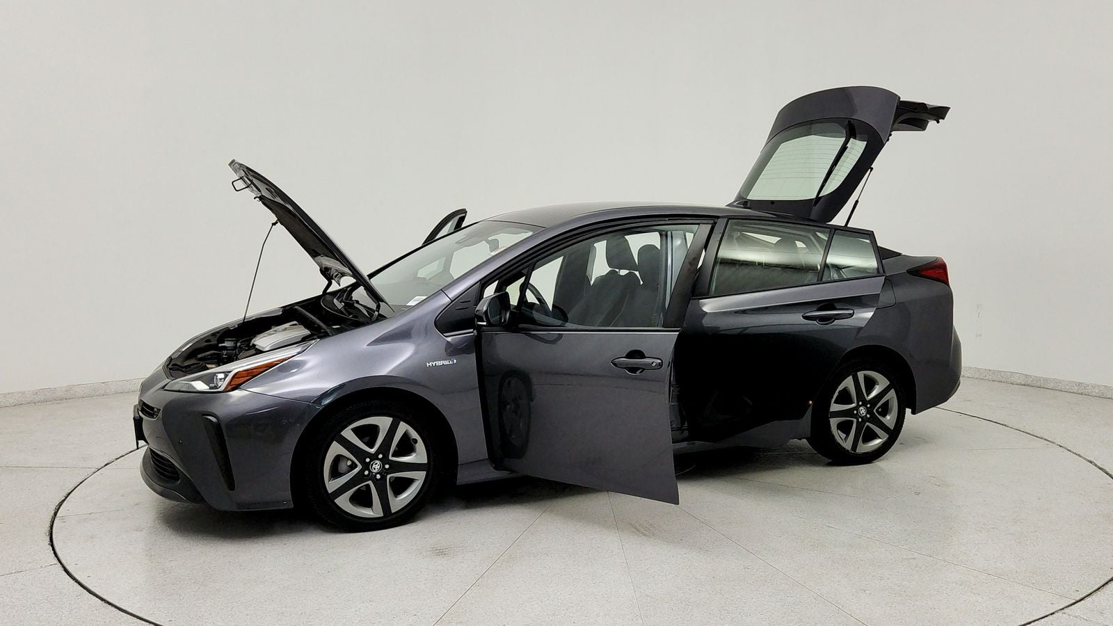 2021 Toyota Prius XLE