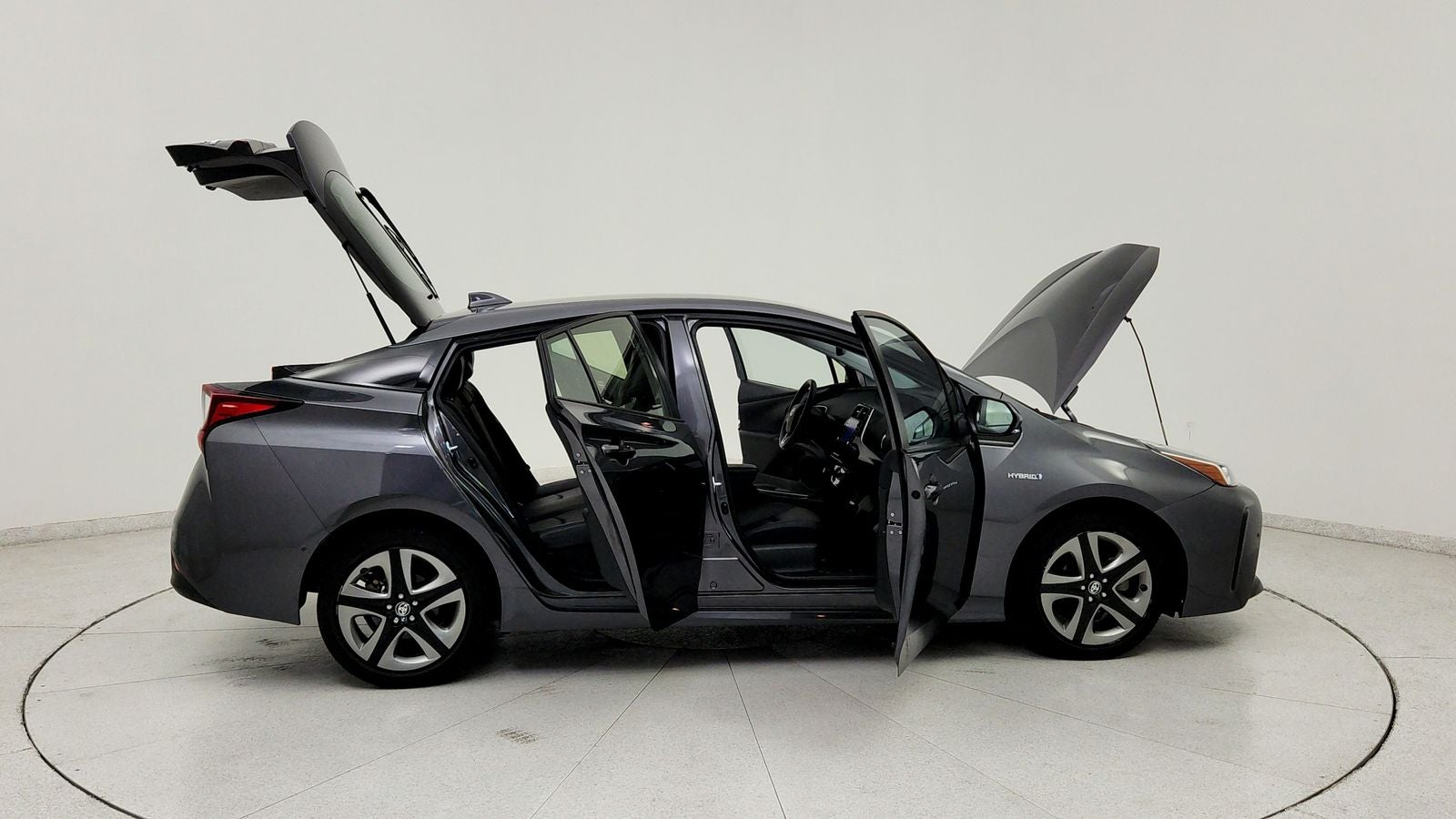 2021 Toyota Prius XLE