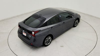 2021 Toyota Prius XLE