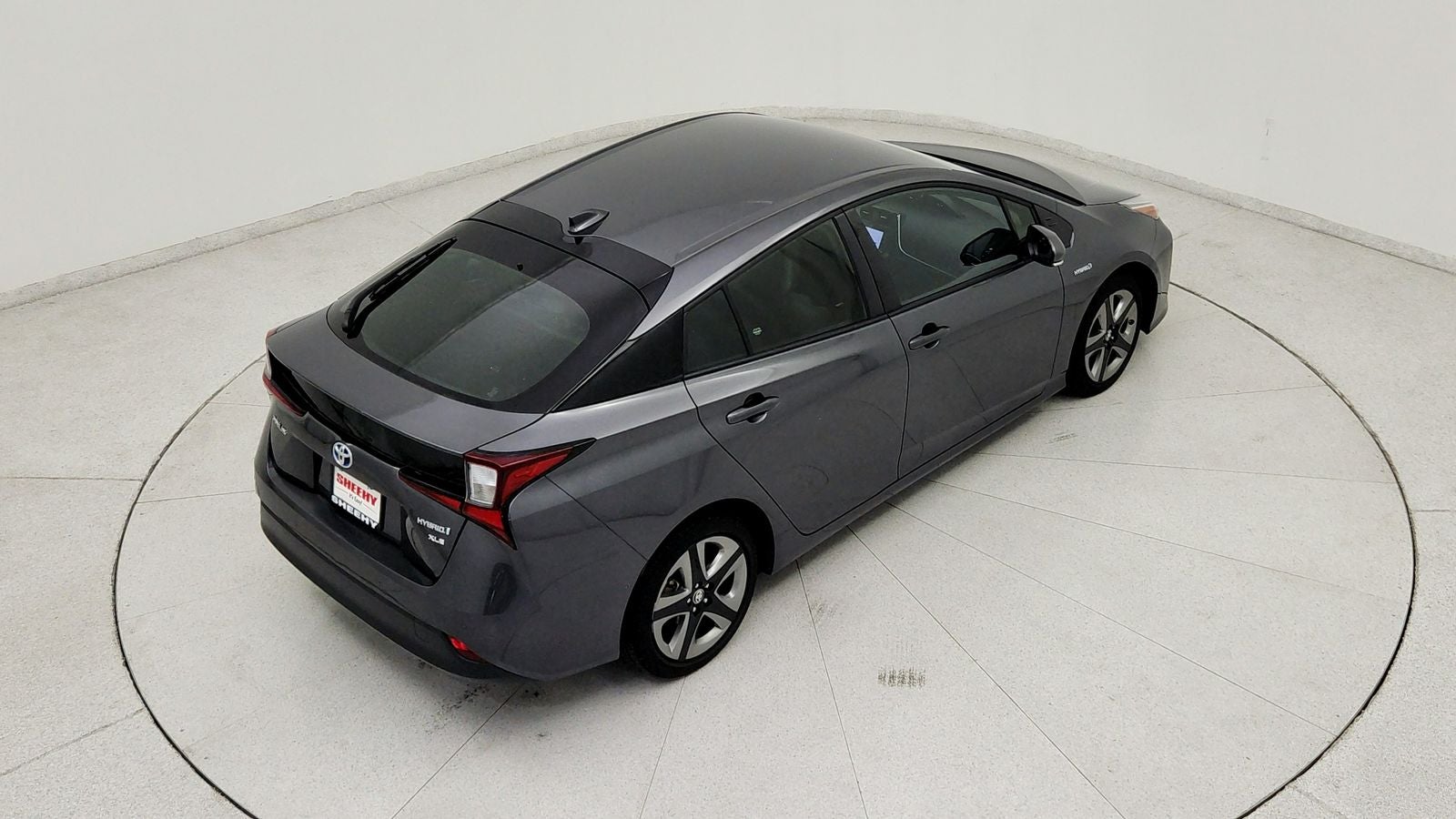 2021 Toyota Prius XLE