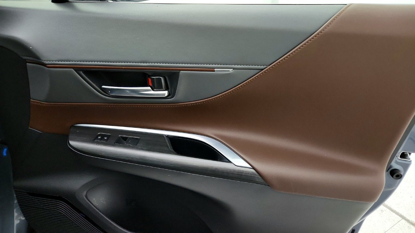 2023 Toyota Venza Limited
