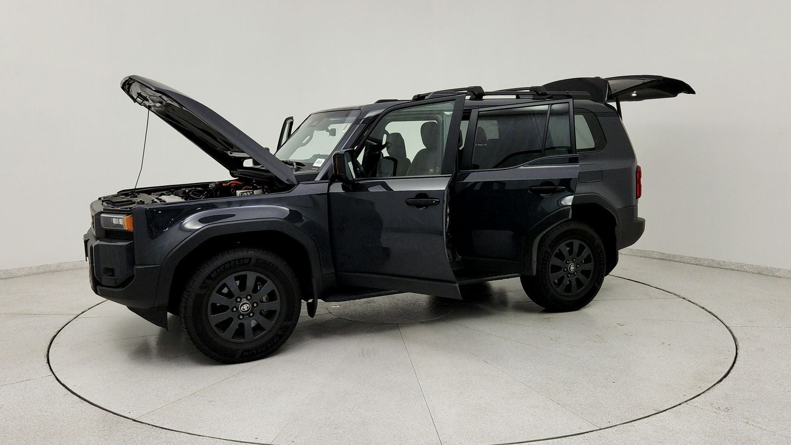 2025 Toyota Land Cruiser Base