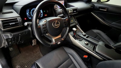2020 Lexus IS 300 F-SPORT