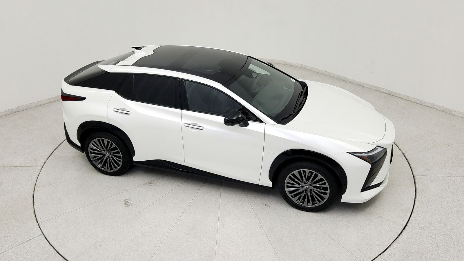 2023 Lexus RZ 450e Luxury