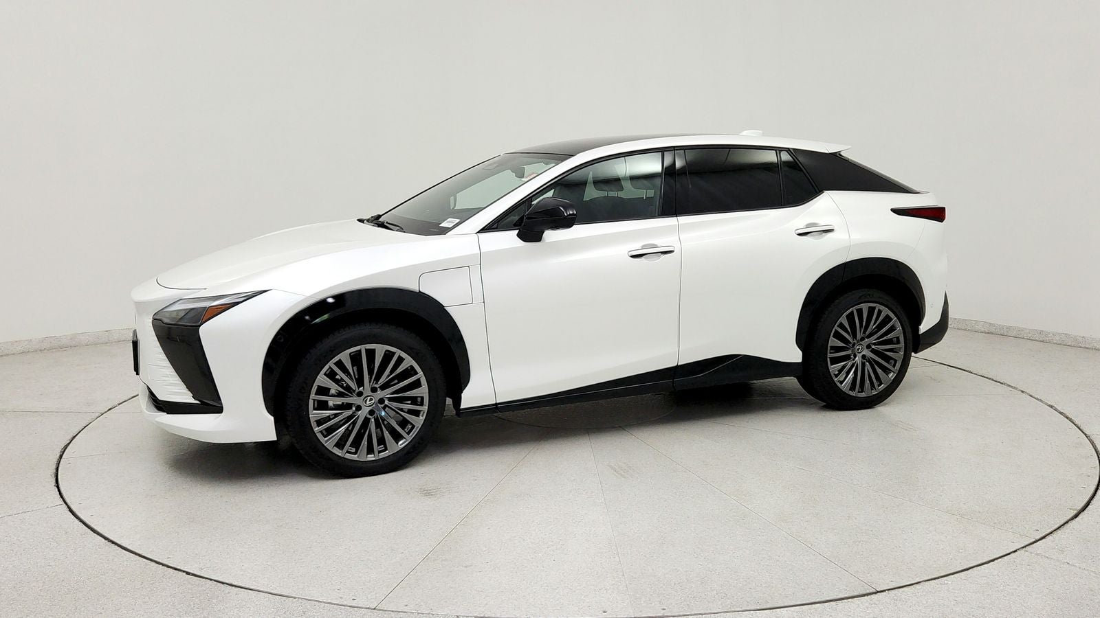 2023 Lexus RZ 450e Luxury
