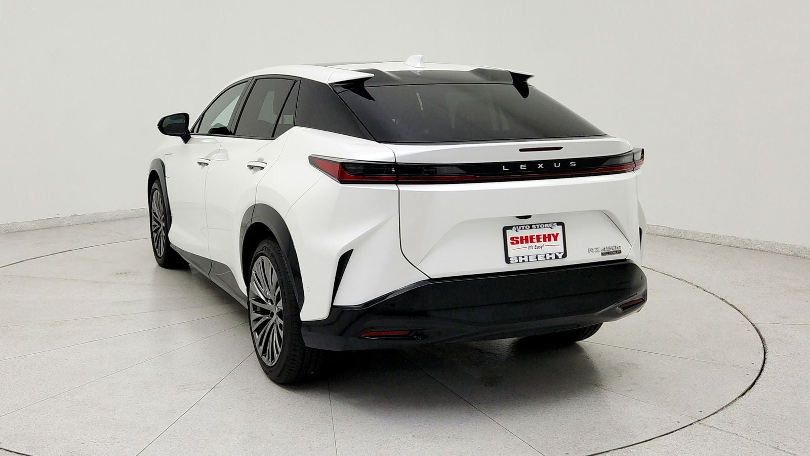 2023 Lexus RZ 450e Luxury