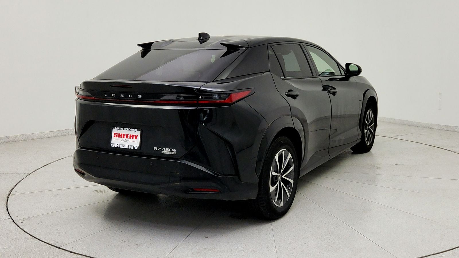 2023 Lexus RZ 450e Premium