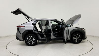 2024 Toyota bZ4X XLE