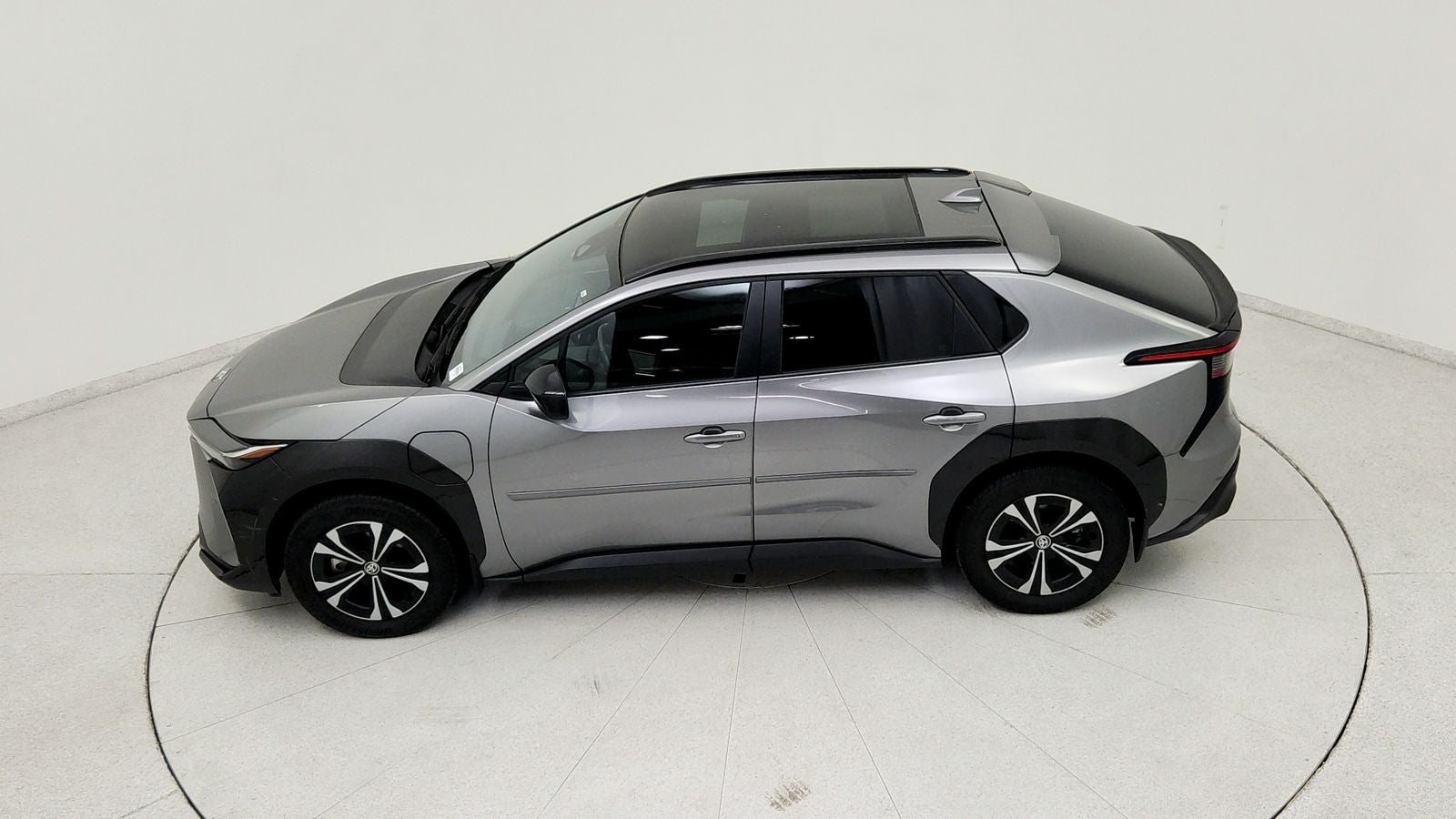 2024 Toyota bZ4X XLE