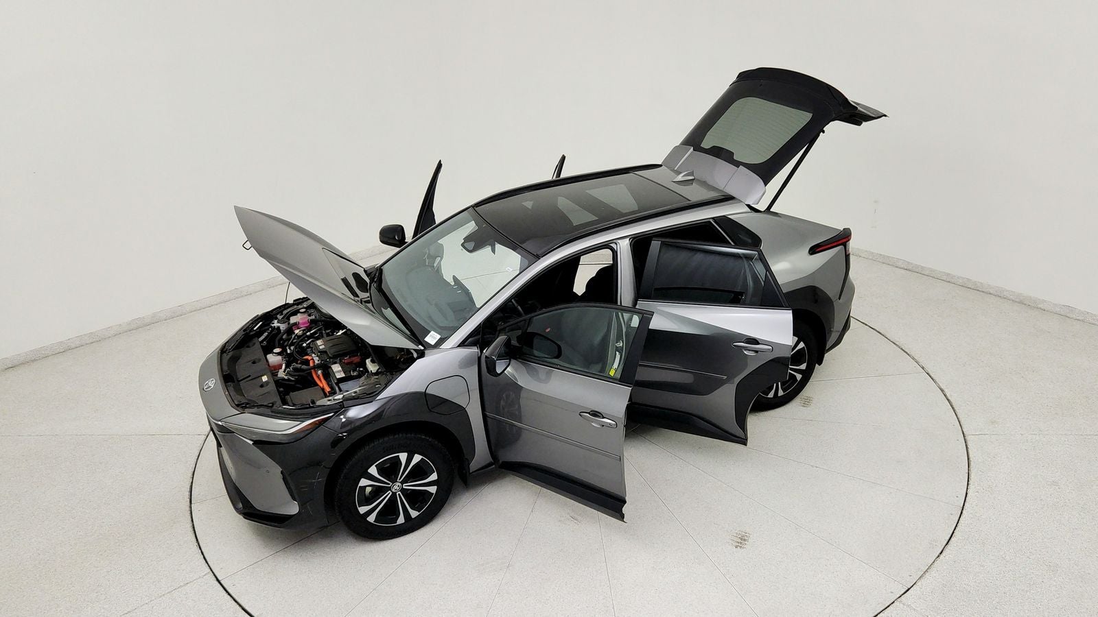 2024 Toyota bZ4X XLE