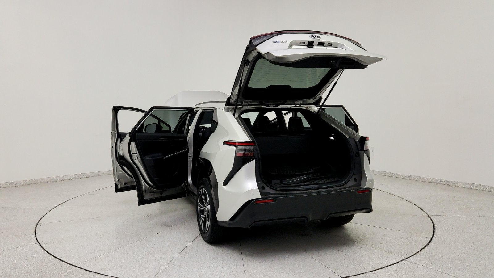 2023 Toyota bZ4X XLE