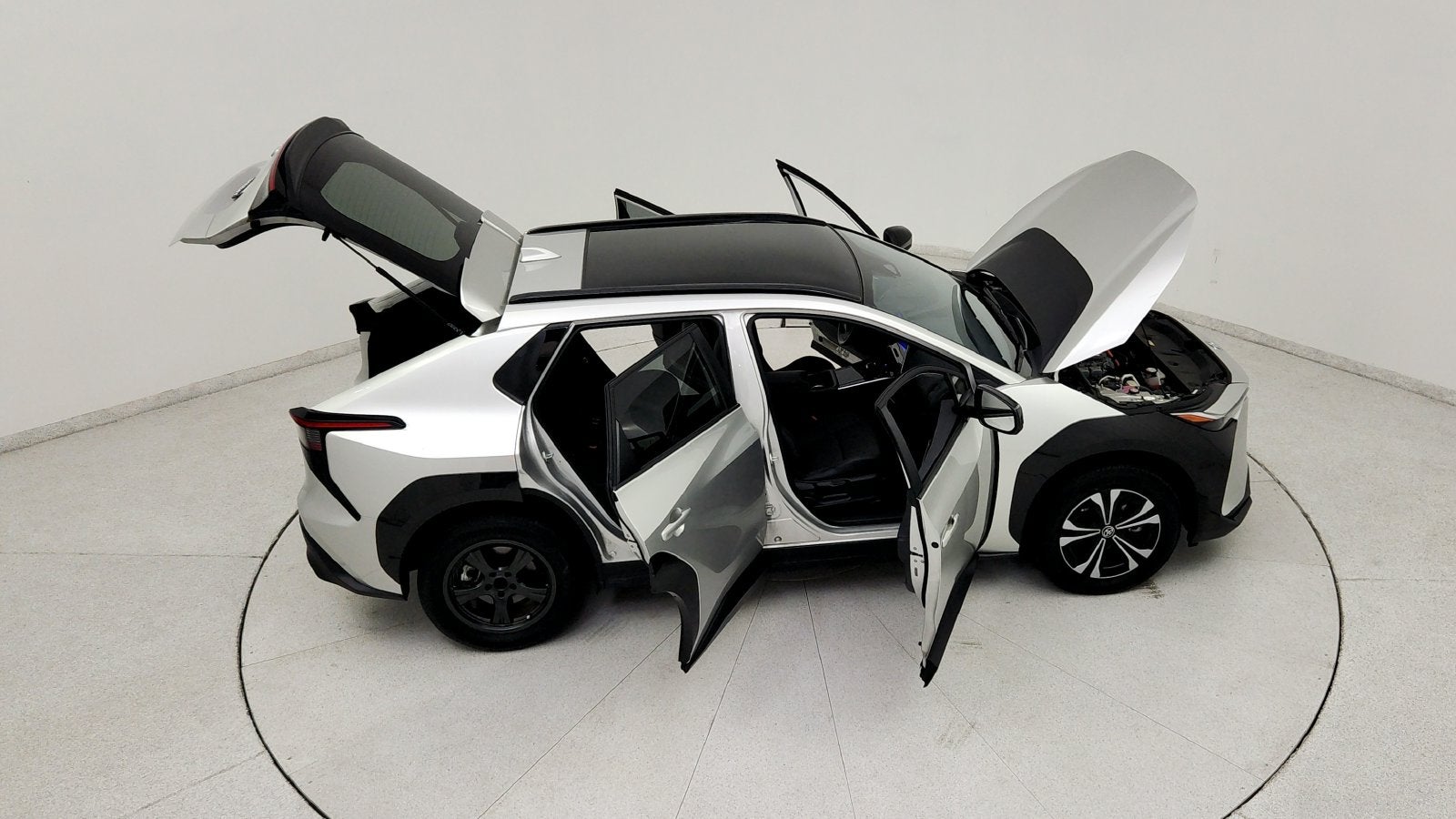 2023 Toyota bZ4X XLE
