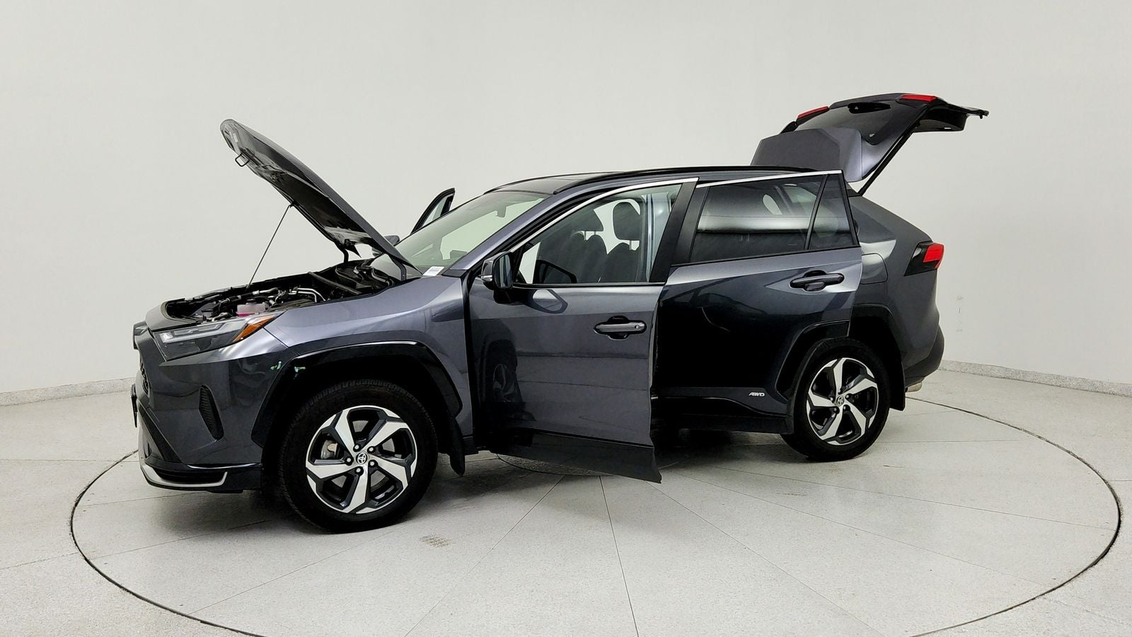2025 Toyota RAV4 Plug-In Hybrid SE