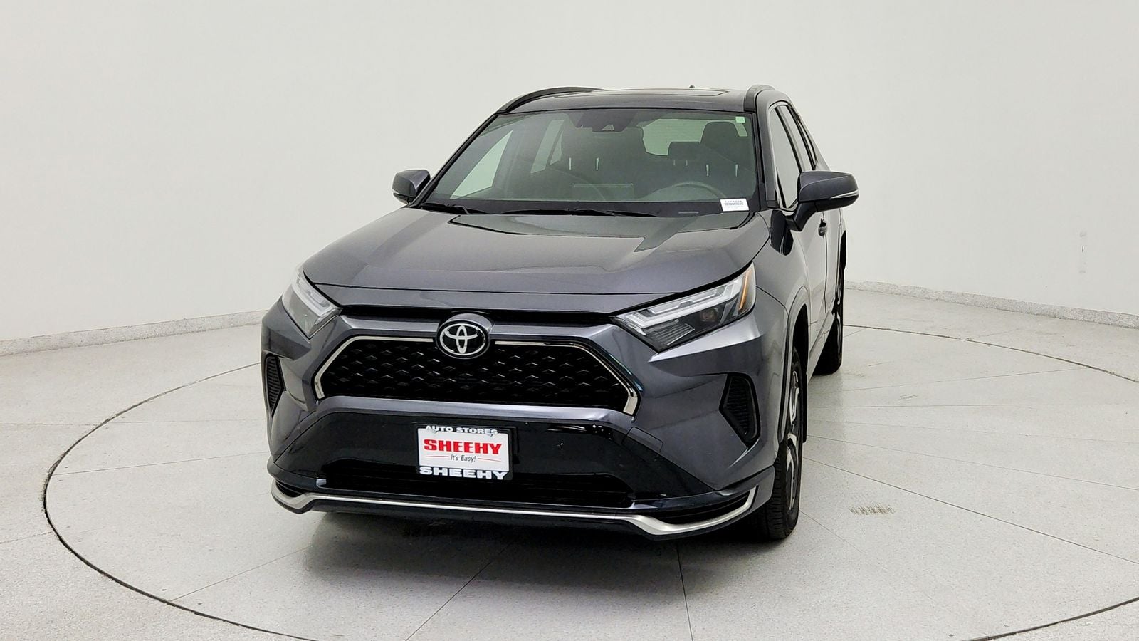 2025 Toyota RAV4 Plug-In Hybrid SE