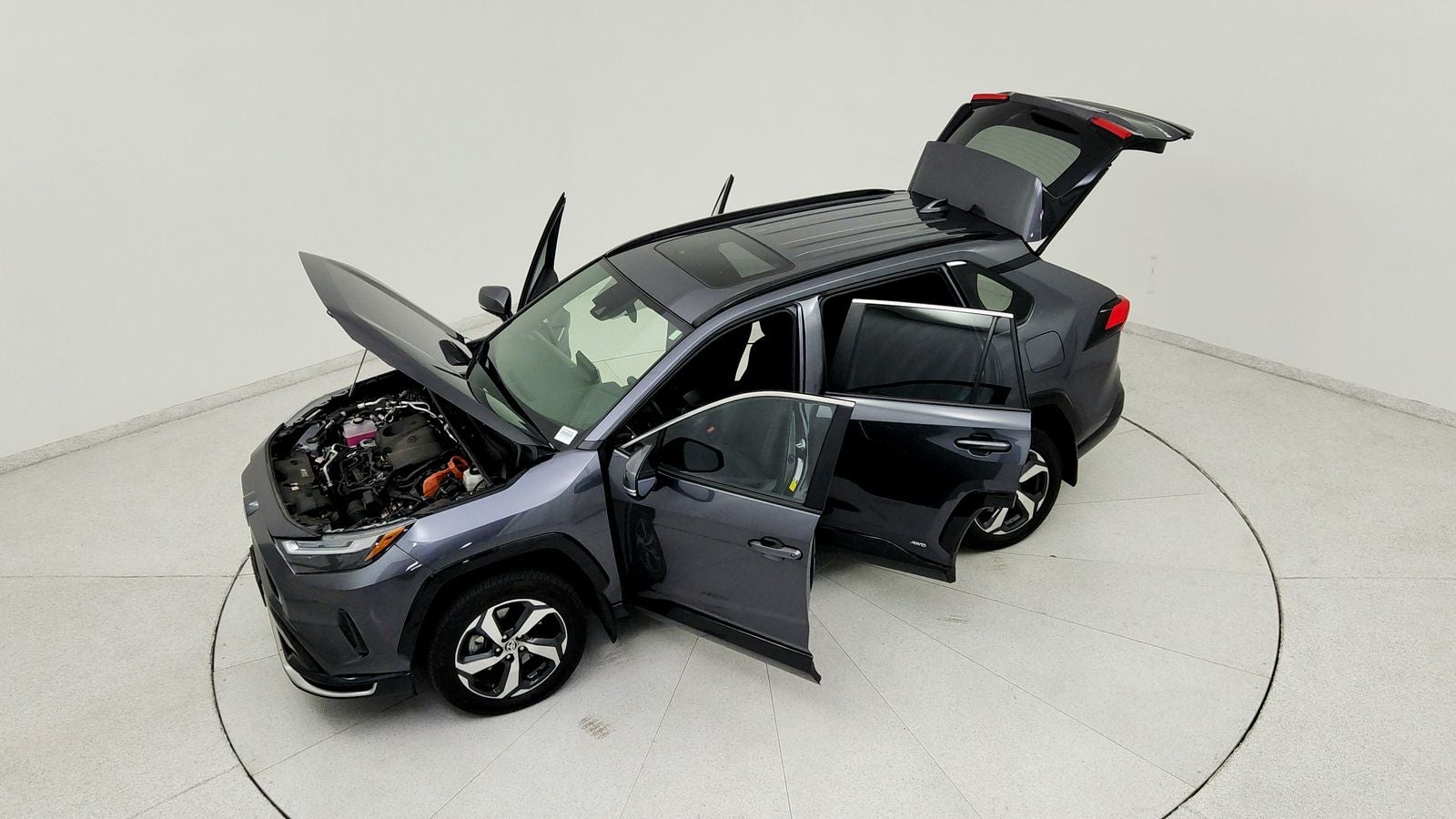 2025 Toyota RAV4 Plug-In Hybrid SE