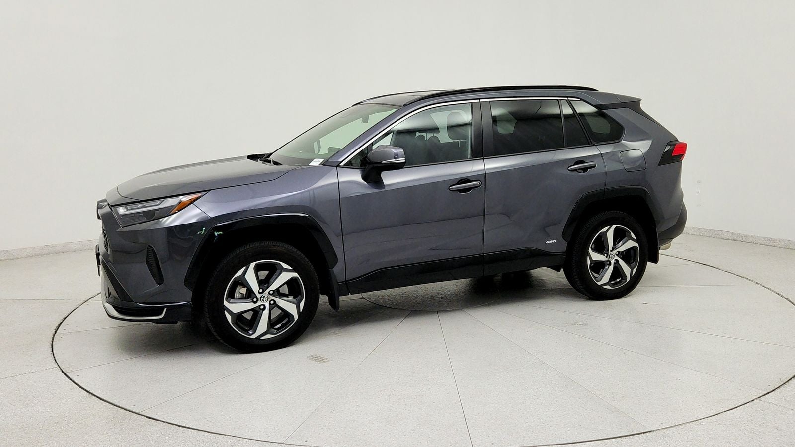2025 Toyota RAV4 Plug-In Hybrid SE