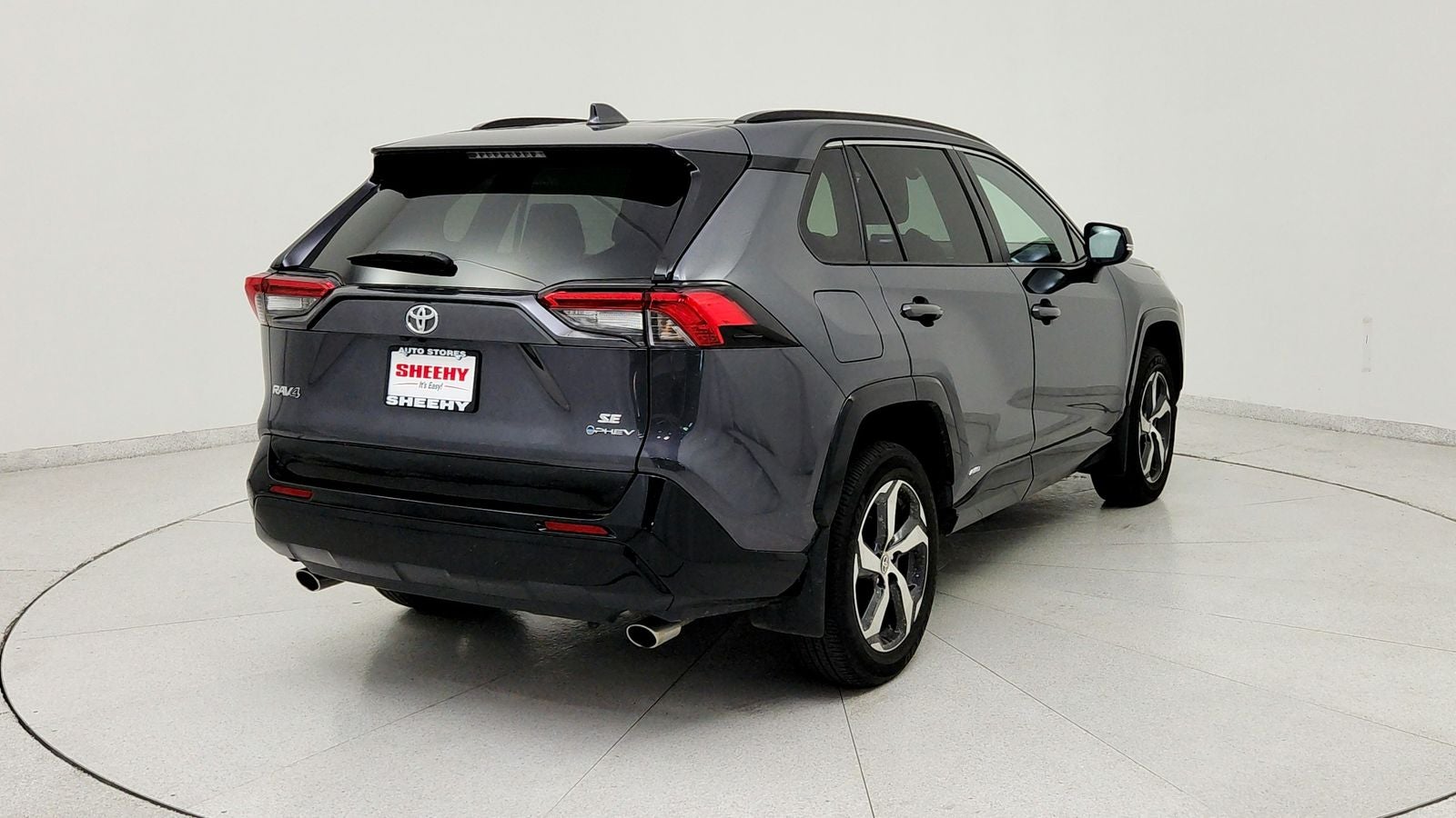 2025 Toyota RAV4 Plug-In Hybrid SE